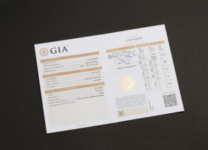 GIA鑑定書（AFFLUX DIAMONDについて発行）