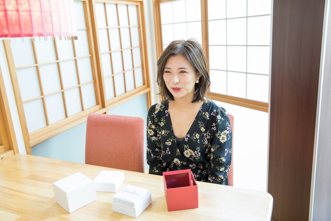 星綾美さん　インタビュー風景