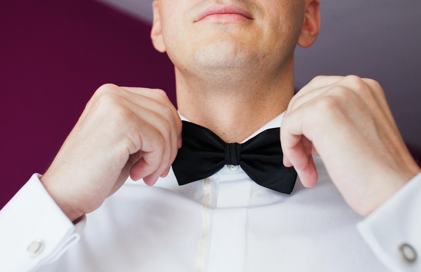 結婚式に向けて気合いを入れるプロ司会者