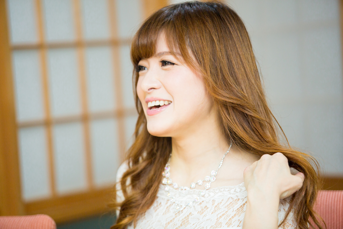 高木里代子さん インタビュー風景