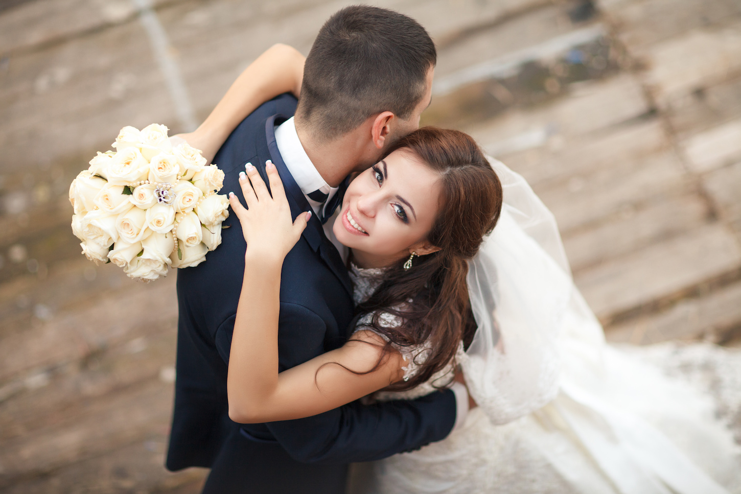 結婚式は親も含め誰も呼ばないという選択。ふたりだけで挙げる結婚式 AFFLUX(アフラックス)生涯 キュン とする婚約・結婚指輪