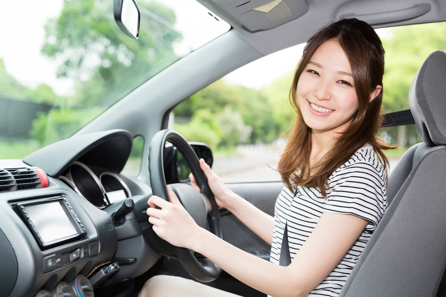 結婚したら車の名義変更