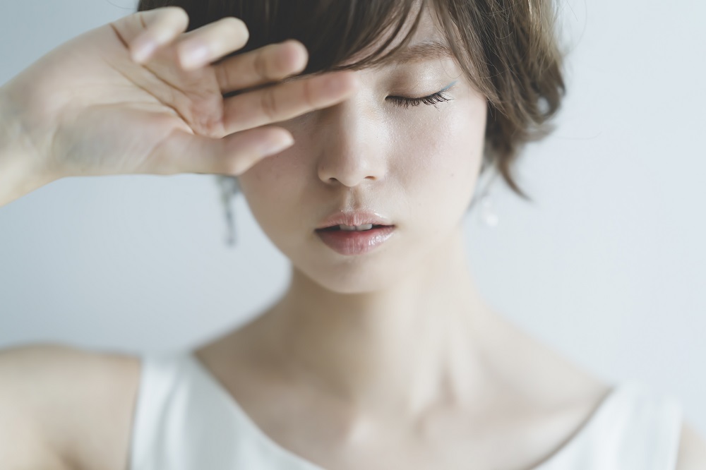 目元のメイク